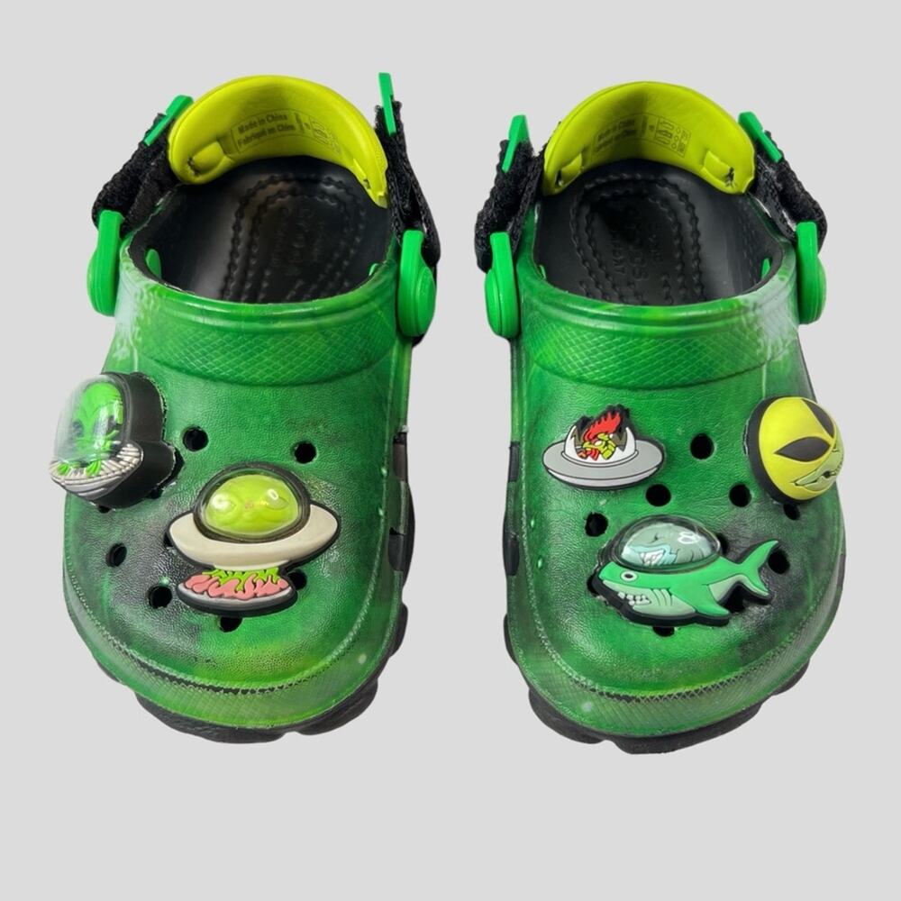 Crocs Ron English Area 54 Kids Clogs All Terrain Green Alien Jibbitz Size C6
